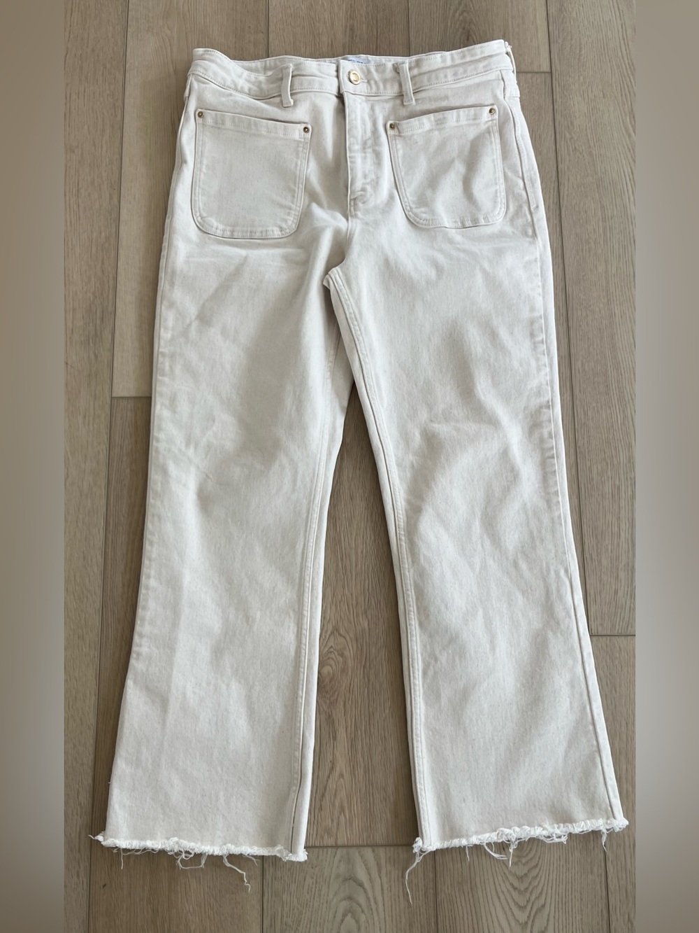 Zara Off White Cropped Flare Jeans High Rise Patch Pocket Utility Raw Hem SZ 12